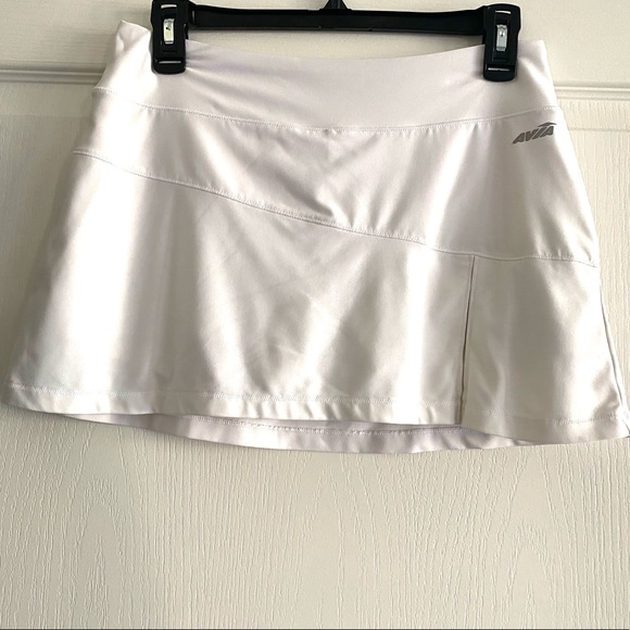 Avia white tennis skort - Picture 1 of 4